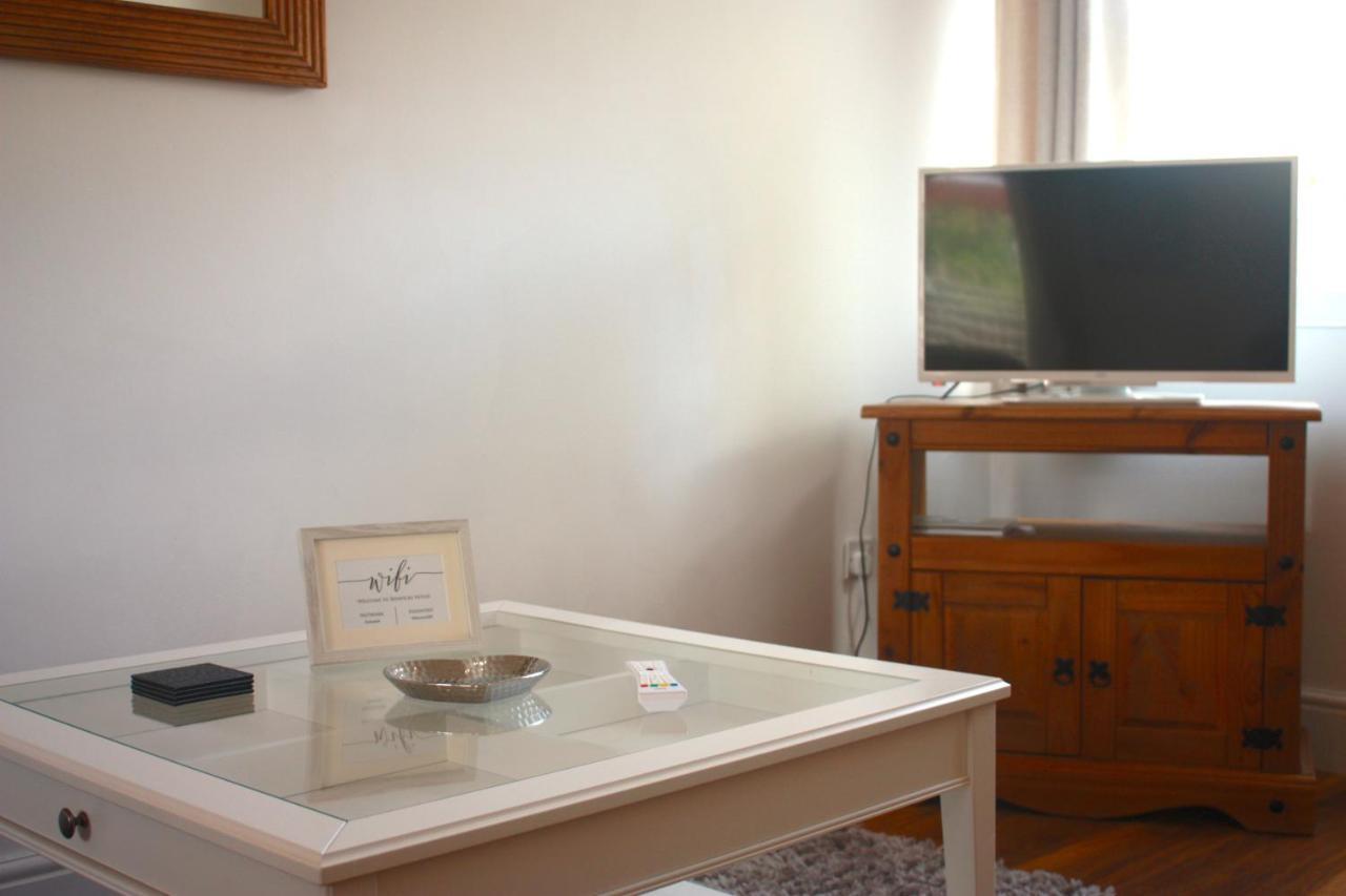 Berwicks House - Nec & Airport - Stylish 3-Bed House With Garden Villa Birmingham Exterior photo